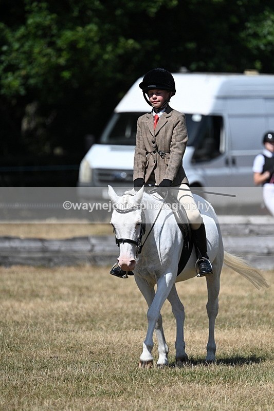WJ7_3653 - Class 8 Ridden Veterans