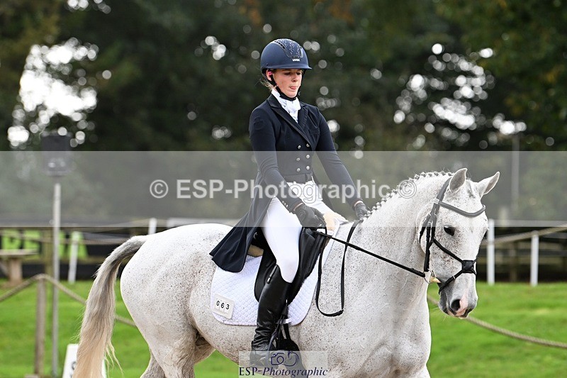 231019-152421-04465 - 063-TOMGAR.GRACE-Annie.Smith-DR