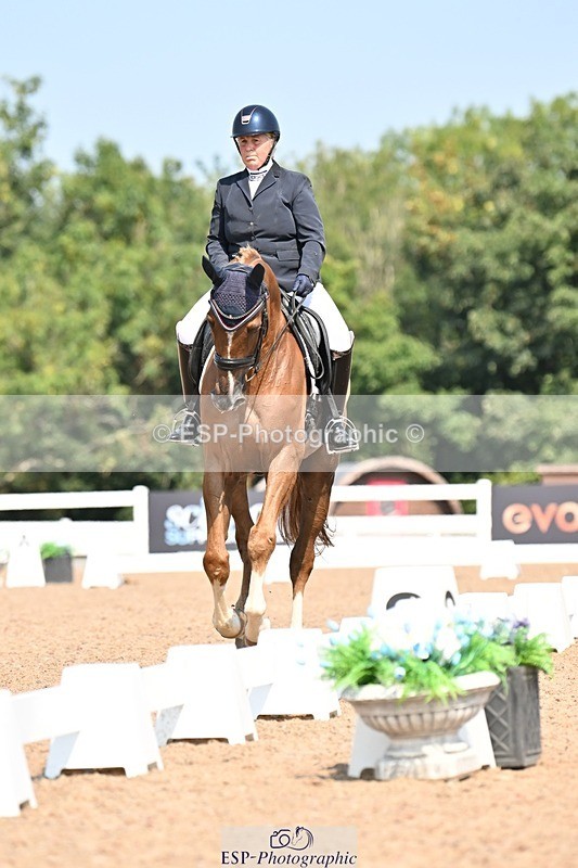 250816-121742-04209 - 119-Amanda.EdmondsNutfields.Don.Care.Paravel