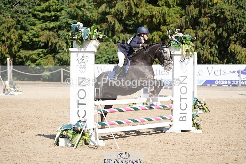 250824A-150120-38525 - 2155-Alaya.Airey-Tronto
