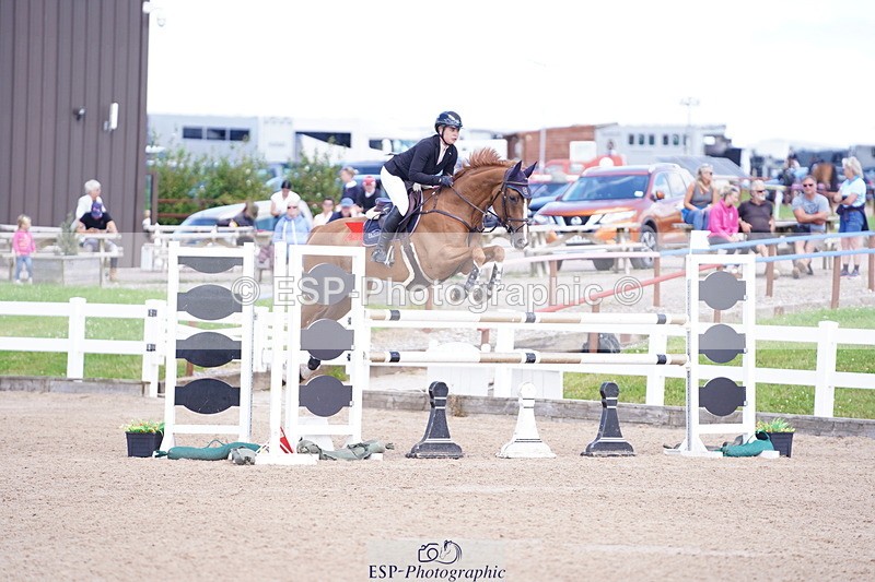 240721A-135102-18556 - Cls 32, YH 6 Yr Olds 1.30m