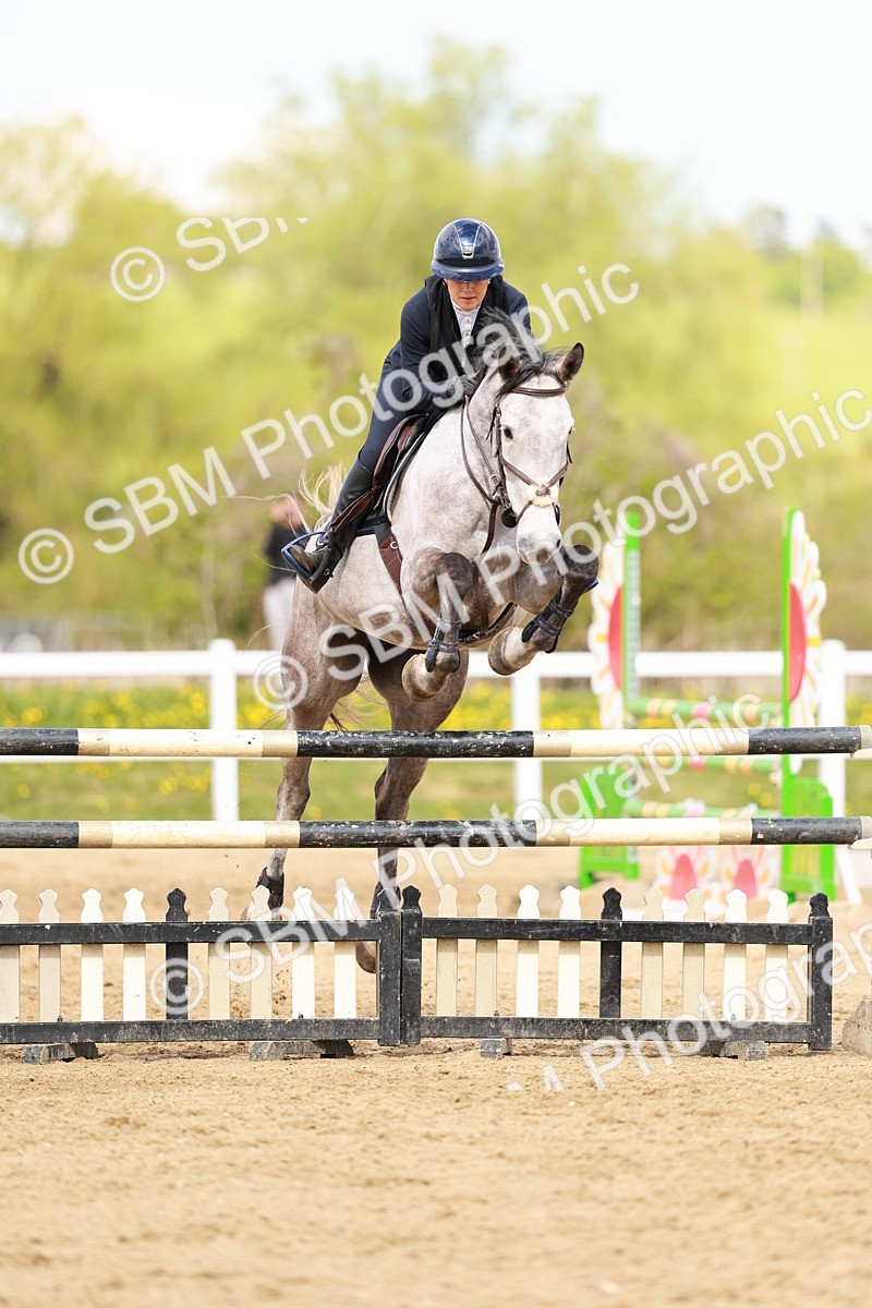 SBM_002284 - Class 4 - Senior Newcomers - 1.10m