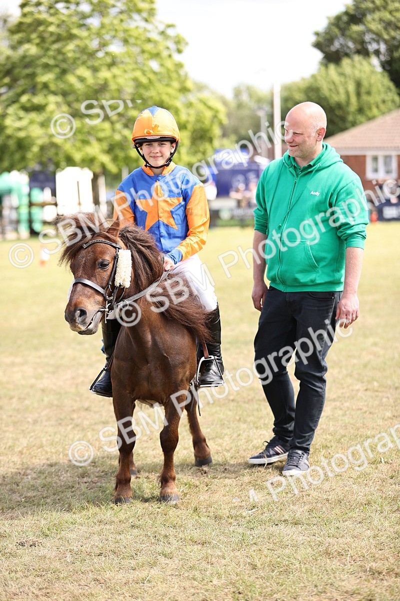 SBM_16664 - Dinky Derby