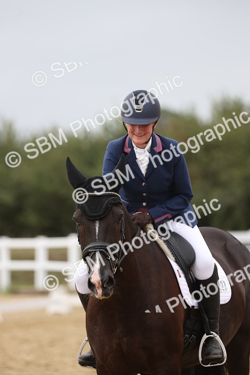 SBM_004368 - Class 9 - Novice 3 Champs