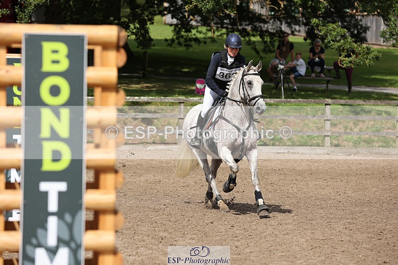 240804-104717-11285 - 363-Sarah_Kula-Przezwanski-RIVERSDALE_BEAUS_LAD