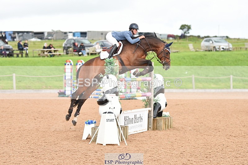 230812A-163652-10311 - Cls 38 Nat 1.40m Open