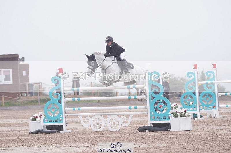 240720A-104826-14167 - Cls 3, 3 Star Small Tour 1.40m