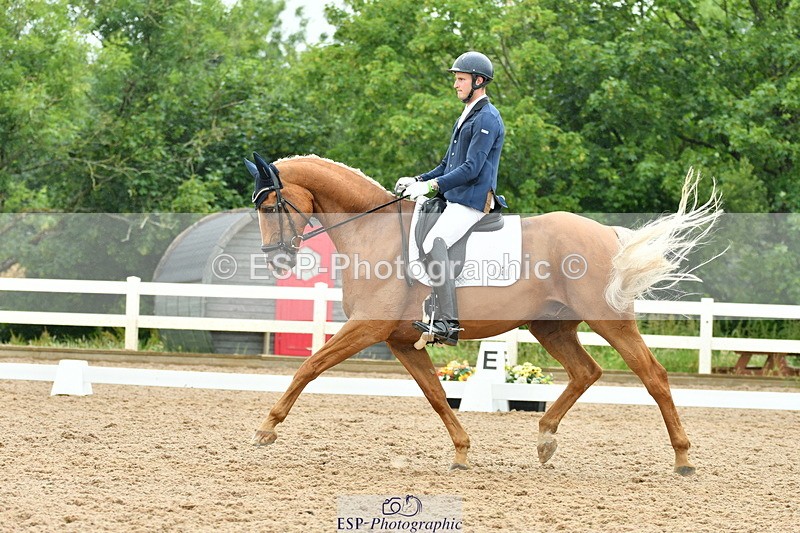 230630A-140158-02853_Cls 1011 Medium 6973 - 779-075-7914