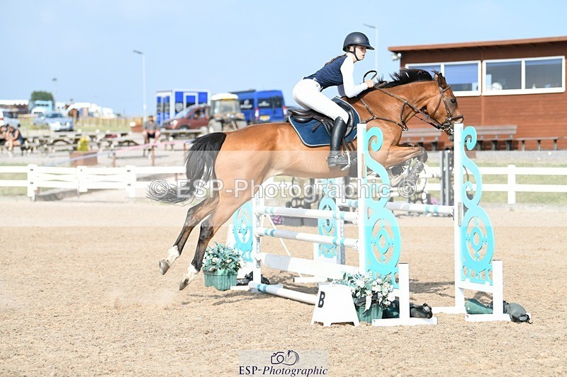 250725-165648-04050 - Cls 10 1.05m Amateur Quali