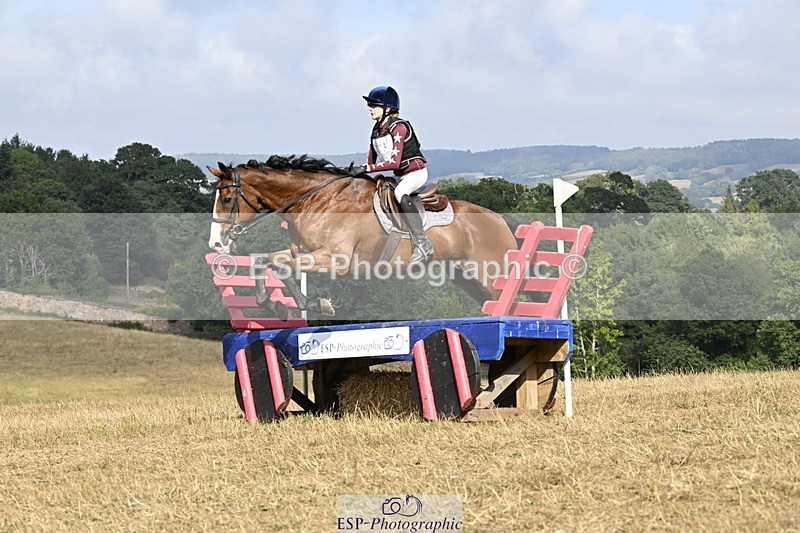 250824A-154930-39474 - 2173-Esmae.Leonard-Red