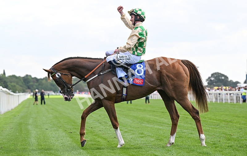 220826-156 Daiquiri Bay - Race 4 15.35pm Sky Bet Ebor Handicap