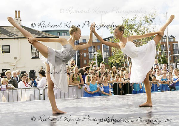 070914-0799 - Performance