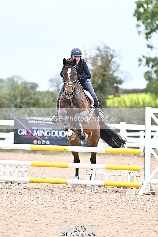 251015-104428-00098 - Cls 1 British Novice and 90cm Open