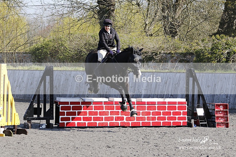 _EST0918 - Bourne Valley Riding Club Winter Showjumping 27/03/22
