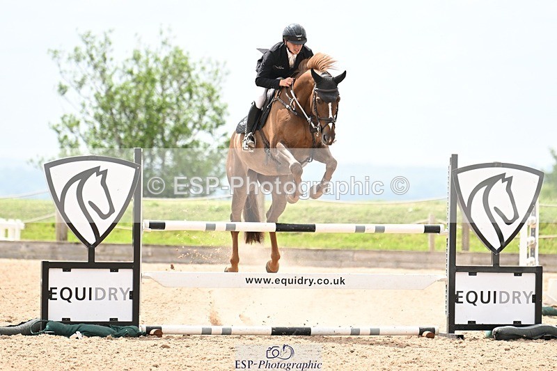 250611-141139-00796 - Cls 6 Snr Foxhunter & 1.20m Open