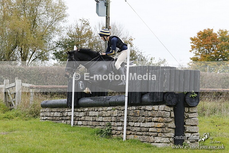 WWHT 181020 WWHT 181020 1756 - WWEC Open (1.00m)  18/10/20