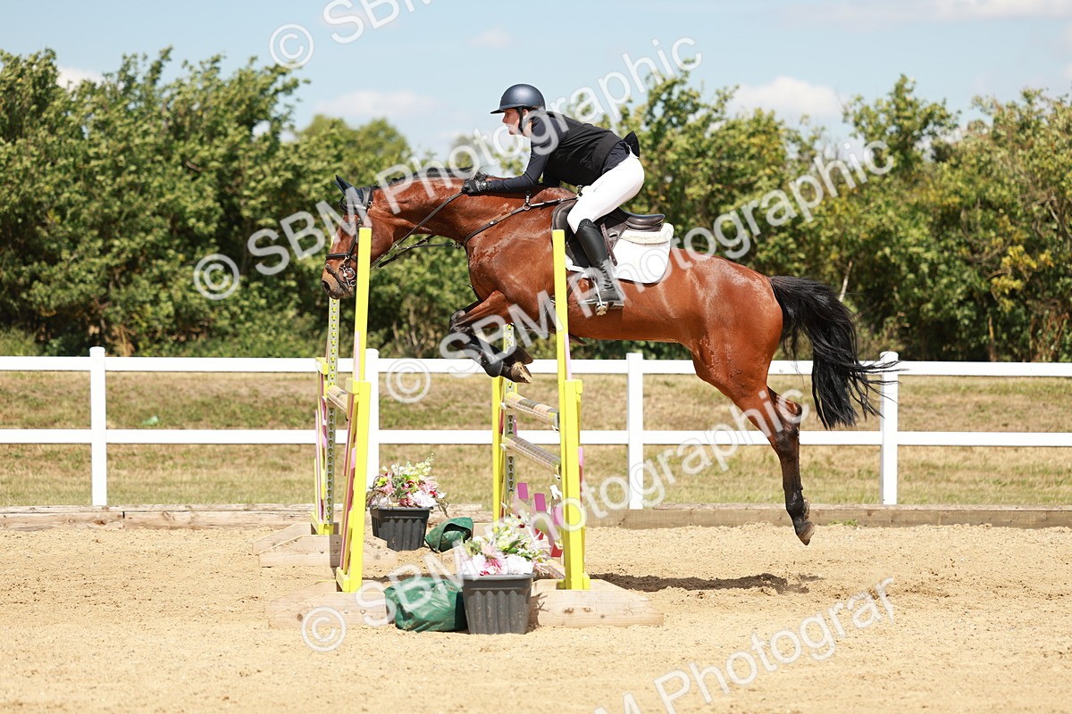 SBM_007720 - Class 3 - Senior Newcomers - 1.10m Open