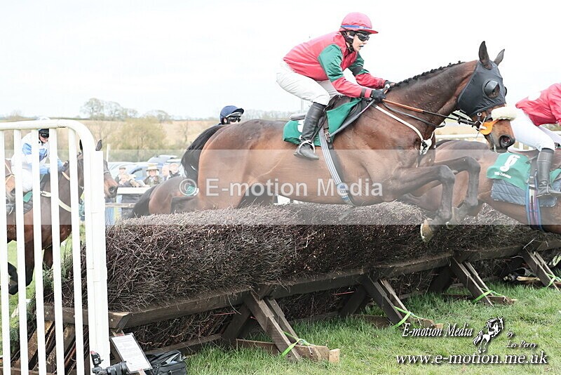 PtP 130425 117 - Edgecote Races 13/04/25