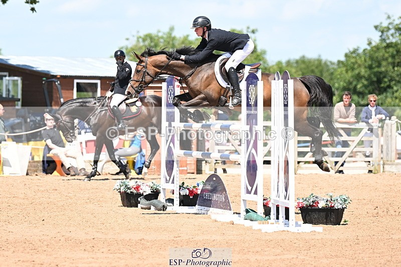 240718A-121848-05031 - Cls 1, 3 Star Small Tour 1.35m