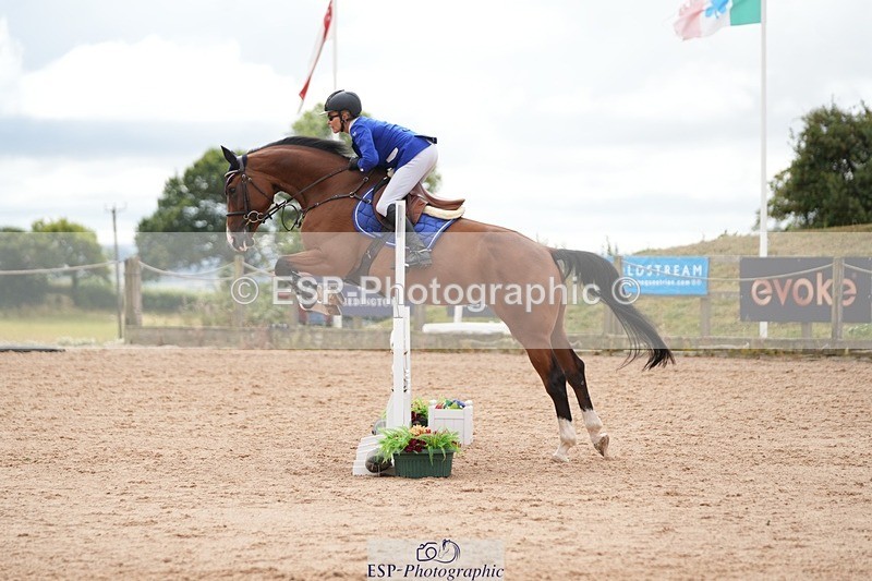 260730-104416-01720 - Cls 1 British Novice and 90cm