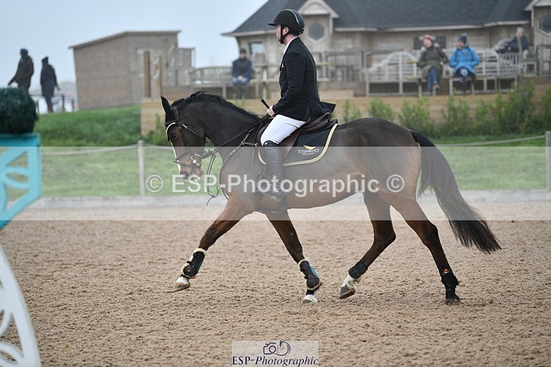 241102A-142245-05750 - SAT Cls 11 Snr 1.05m