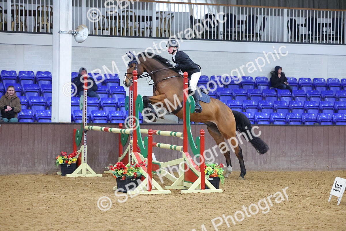 SBM_001999 - Class 15 - Senior Newcomers - First Round (1.10m)