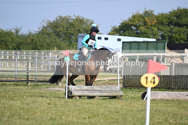 WJ6_2377 - 60cm XC Time 14:21 to 14:47