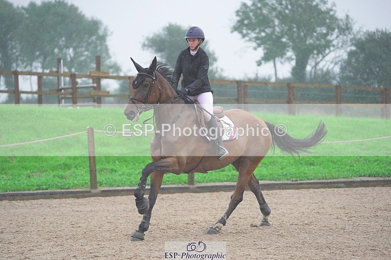 231017A-110200-06616 - Cls 26 Chard Equ Grand Prix