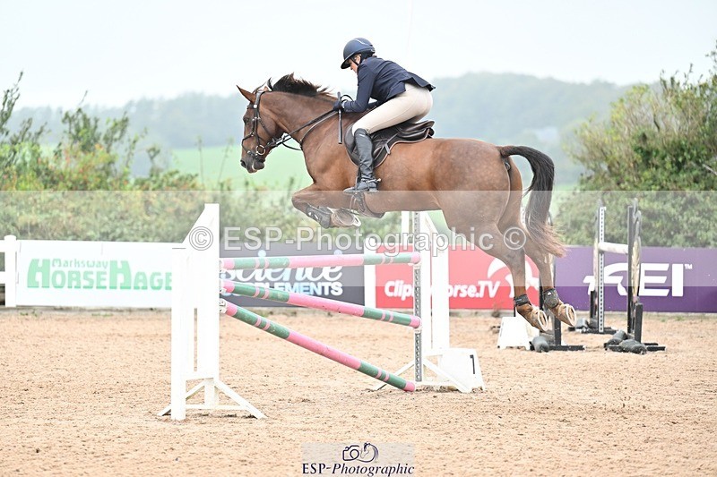 250917-135858-00752 - Cls 5 Foxhunter and 1.20m Open
