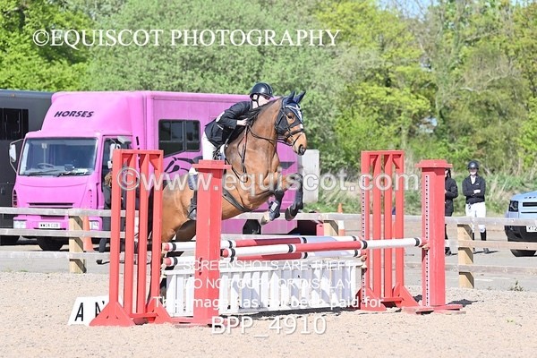 BPP_4910 - CLASS 33 MON Scottish Spring Final 85cm