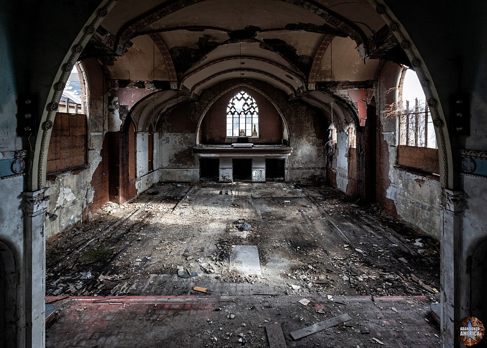  - Holy Trinity Roman Catholic Church