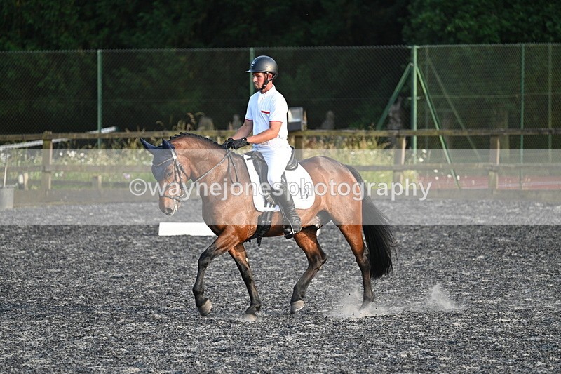 WJ7_0173 - Time 19:22 to 19:36