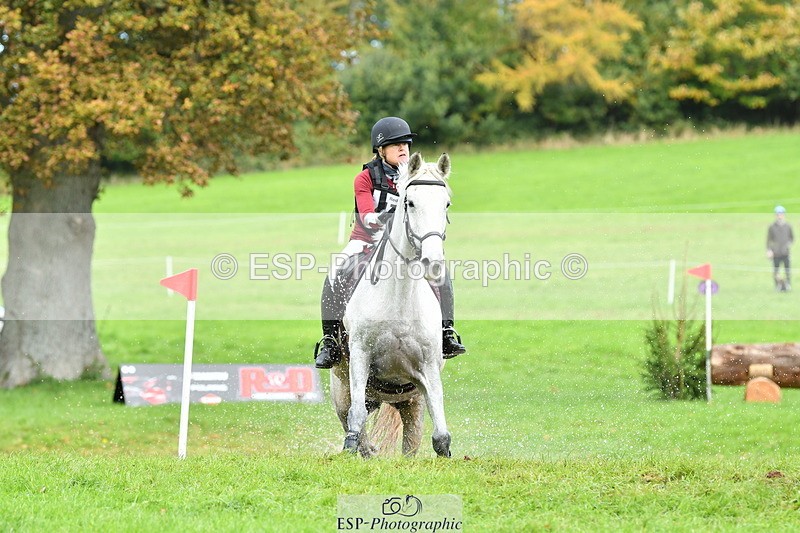 251025A-134306-20091 - F-476-Romellie.Brown