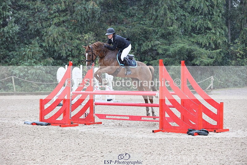 250831A-122135-10174 - Cls 42 Snr 1m Grand Prix