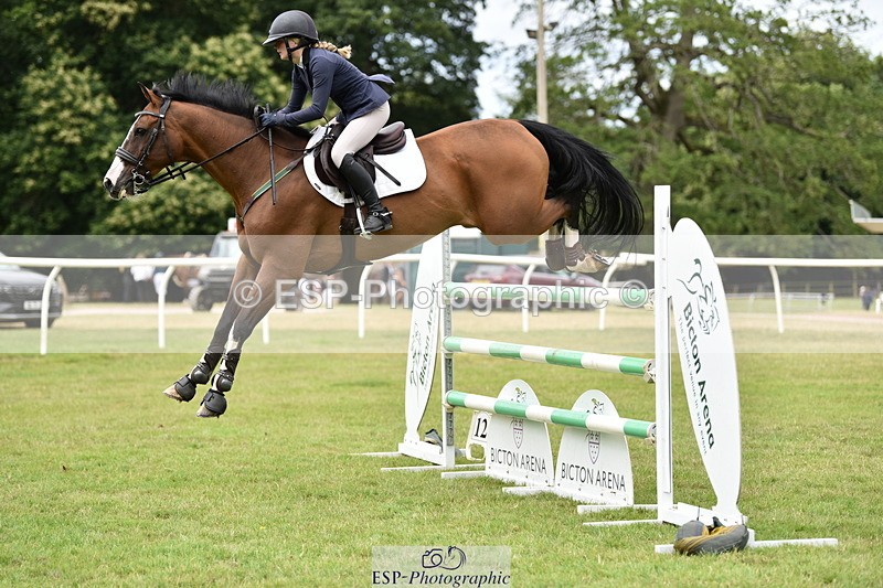 260704A-102218-12741 - Cls 41 Snr Fox inc 6 Year Old