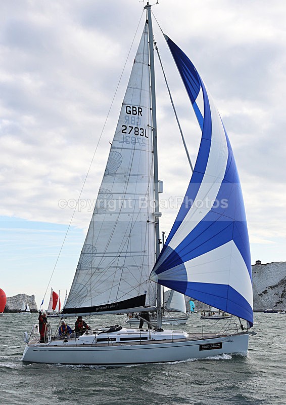 130601 GBR2783L WT7A7702 - ROUND THE ISLAND RACE - 1st June 2013