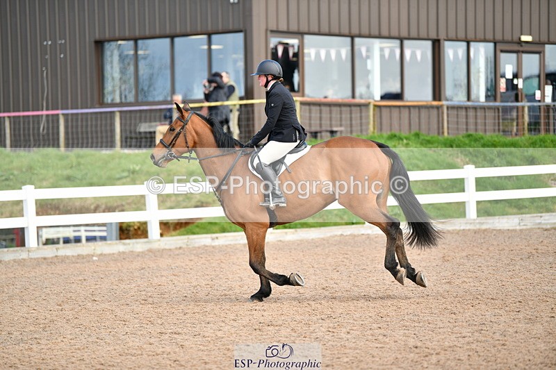 240317A-123330-06285 - Cls 32 95cm National Amateur Quali