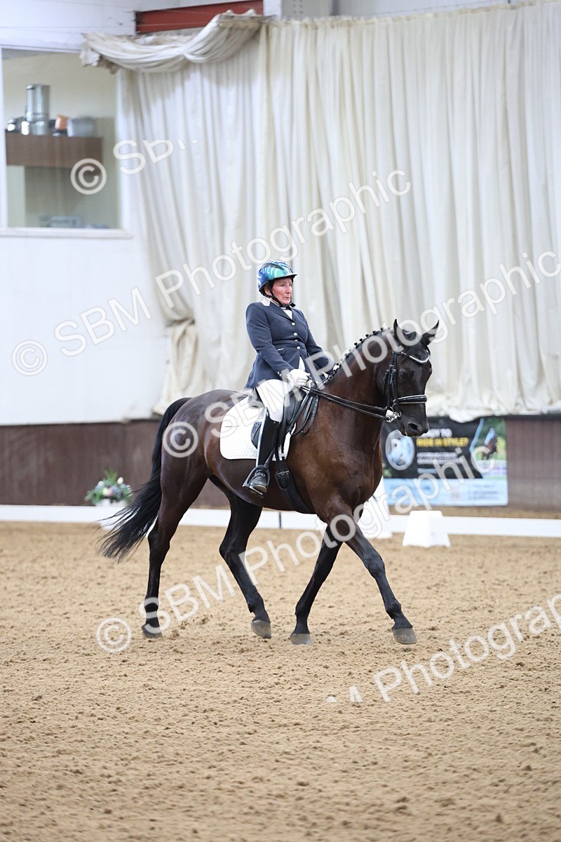 SBM_003923 - Class 8 - Advanced Medium 6 Silver
