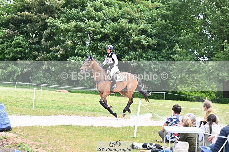 250525A-142244-16452 - D-476-Caroline.Powell-TIK.TOK