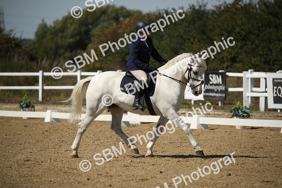 SBM_005804 - Class 11 - Novice 5 - 13.19-14.22