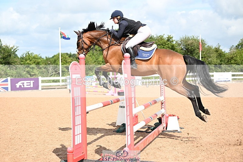 240726A-102727-00890 - Cls 7 Snr British Novice and 90cm Open