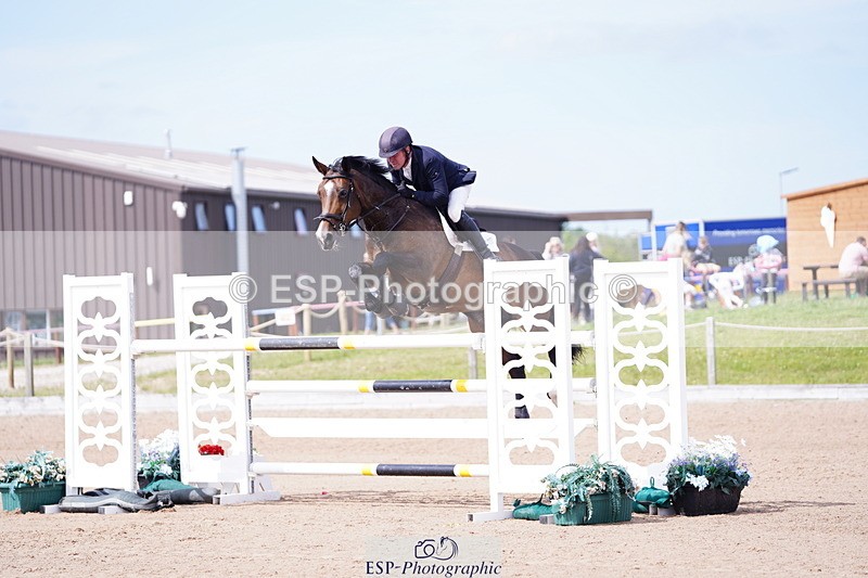 240803A-151344-08833 - Cls 32 National 1.30m Open