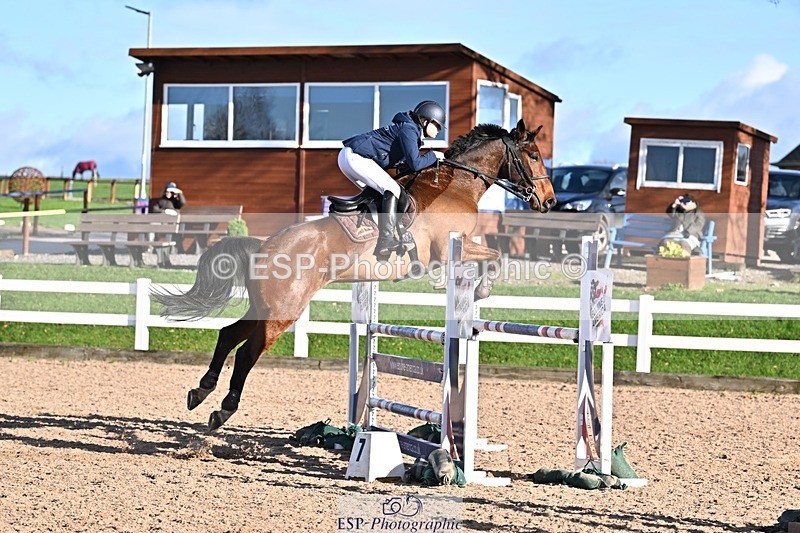 251119-132431-00461 - Cls 4 Newcomers and 1.10m Open