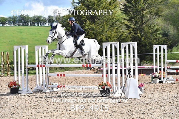 BPP_4915 - SUN CLASS 25 Senior Newcomers/ 1.10m Open