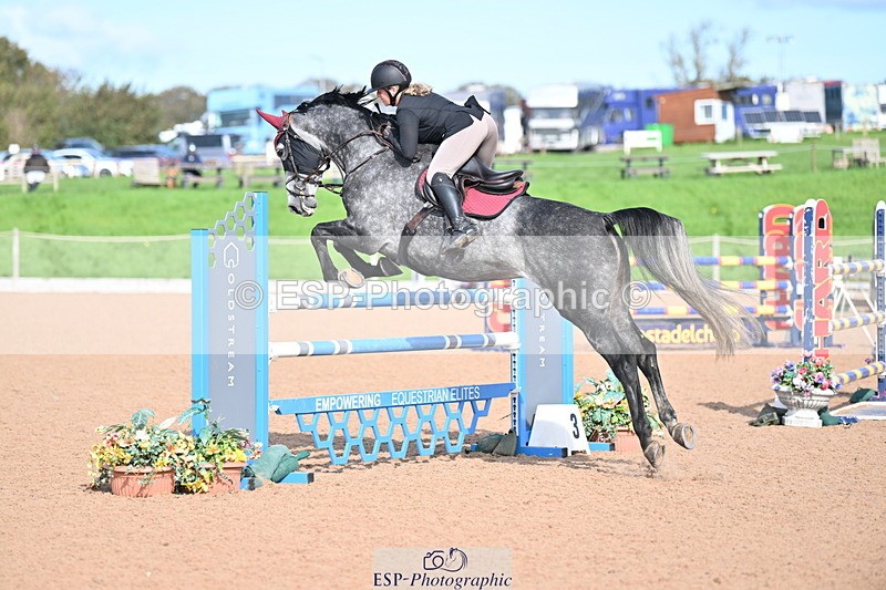 231015A-125803-08046 - Cls 30 Foxhunter & 1.20m Open