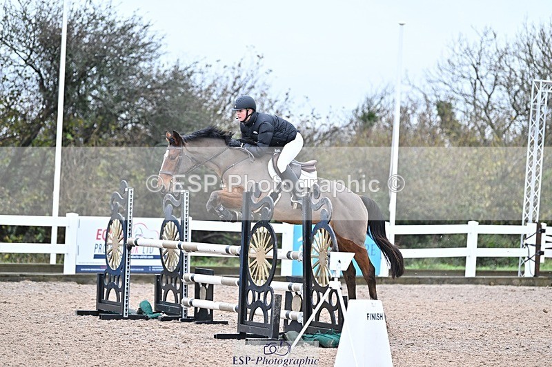 241127-105334-00284 - Cls 02A&B Snr Disc & 1.00m Open