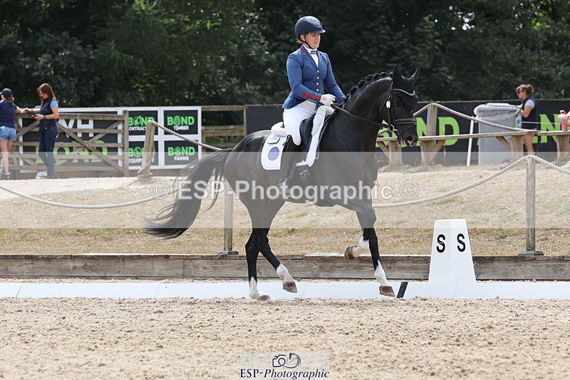 250809A-145429-04428 - 051-Lucinda.ElliottMambo.ChaChaCha