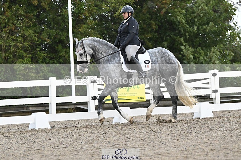 250907-081432-05627 - 029-Emma.DairCastle.Ellis.Esmeralda