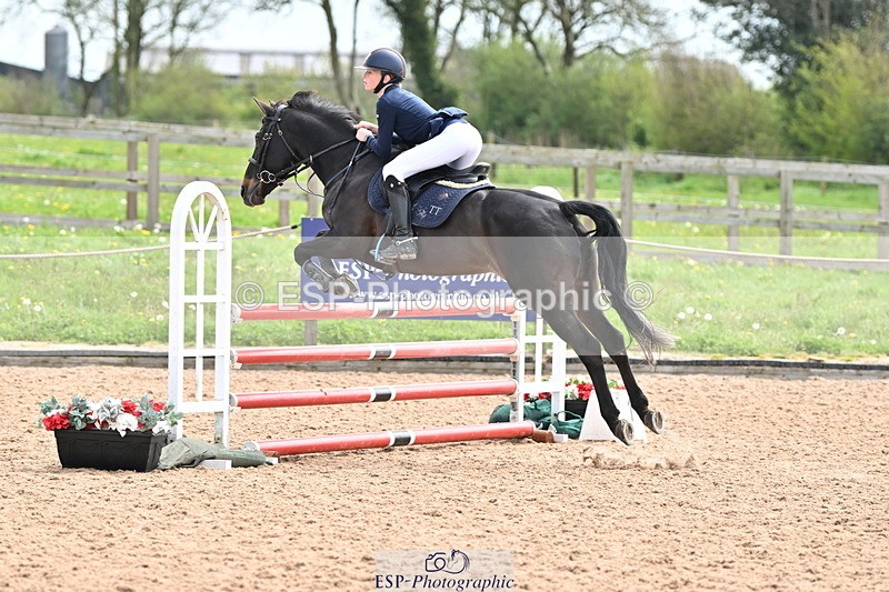 240506A-114404-08588 - Cls 4 Blue Chip Pony Newcomers & 1m Open