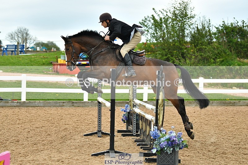 230504A-133518-01919 - Cls 4 95cm Amateur Quali